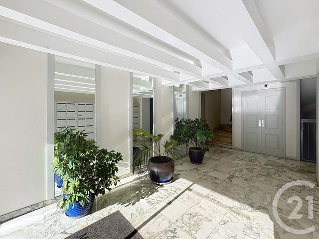Appartement F2 à vendre - 2 pièces - 43.18 m2 - CANNES - 06 - PROVENCE-ALPES-COTE-D-AZUR - Century 21 Adhère Transactions