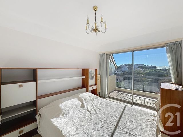 Appartement F2 à vendre - 2 pièces - 43.18 m2 - CANNES - 06 - PROVENCE-ALPES-COTE-D-AZUR - Century 21 Adhère Transactions