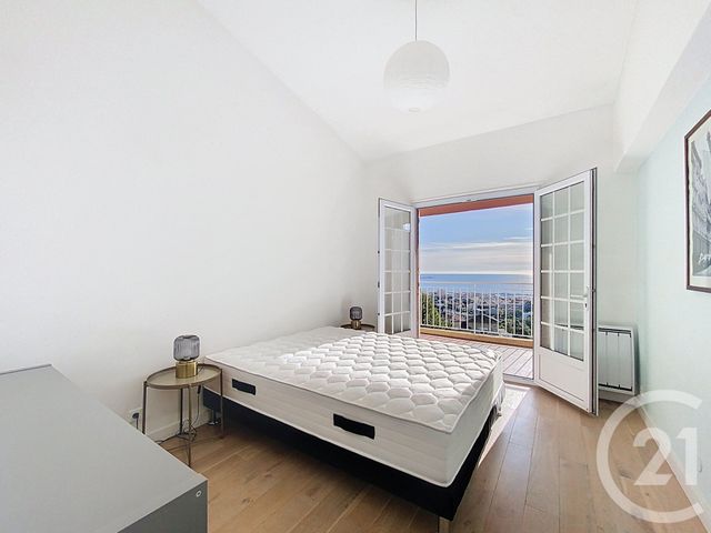 Appartement F3 à louer - 3 pièces - 82.0 m2 - LE GOLFE JUAN - 06 - PROVENCE-ALPES-COTE-D-AZUR - Century 21 Adhère Transactions