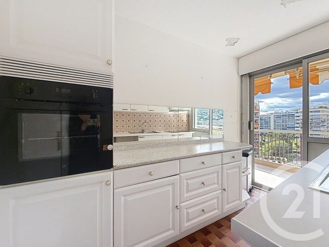 Appartement F3 à louer - 3 pièces - 68.47 m2 - MANDELIEU LA NAPOULE - 06 - PROVENCE-ALPES-COTE-D-AZUR - Century 21 Adhère Transactions