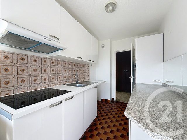 Appartement F3 à louer - 3 pièces - 68.47 m2 - MANDELIEU LA NAPOULE - 06 - PROVENCE-ALPES-COTE-D-AZUR - Century 21 Adhère Transactions