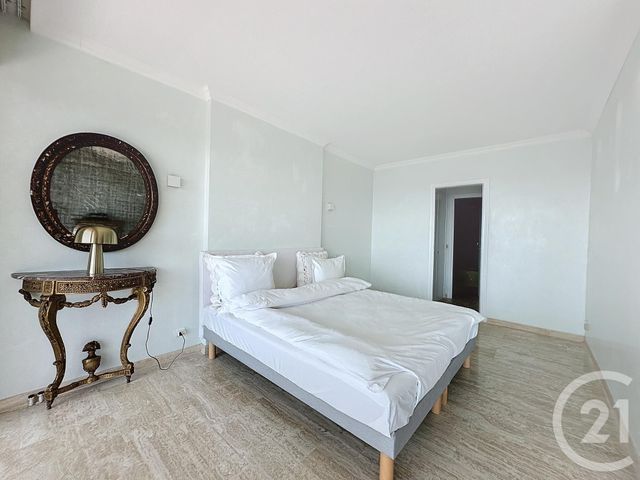 Appartement F3 à louer - 3 pièces - 101.62 m2 - CANNES - 06 - PROVENCE-ALPES-COTE-D-AZUR - Century 21 Adhère Transactions