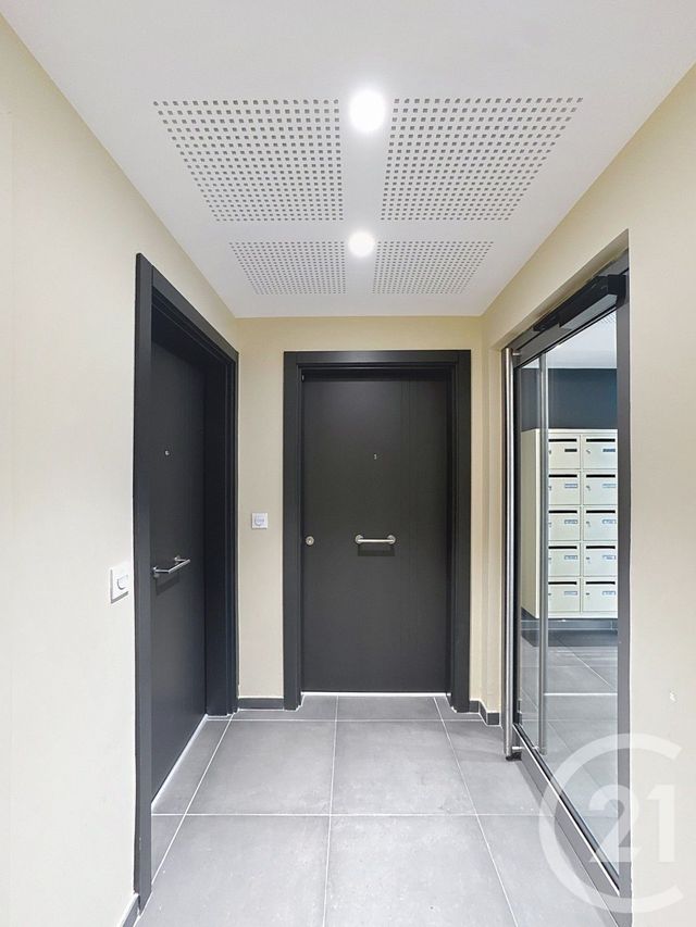 Appartement F2 à vendre - 2 pièces - 47.0 m2 - CANNES - 06 - PROVENCE-ALPES-COTE-D-AZUR - Century 21 Adhère Transactions