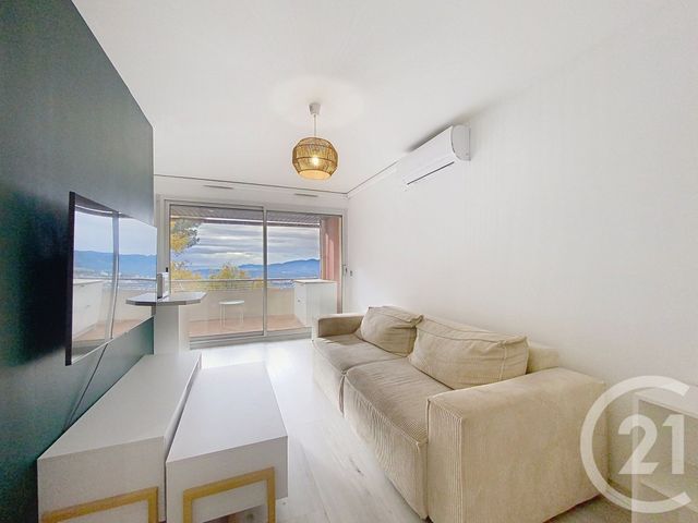 Appartement F2 à louer - 2 pièces - 32.93 m2 - GRASSE - 06 - PROVENCE-ALPES-COTE-D-AZUR - Century 21 Adhère Transactions