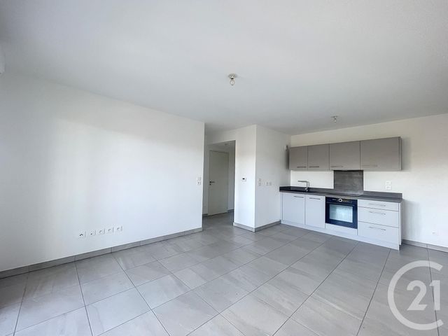 Appartement F2 à louer - 2 pièces - 42.0 m2 - MOUGINS - 06 - PROVENCE-ALPES-COTE-D-AZUR - Century 21 Adhère Transactions