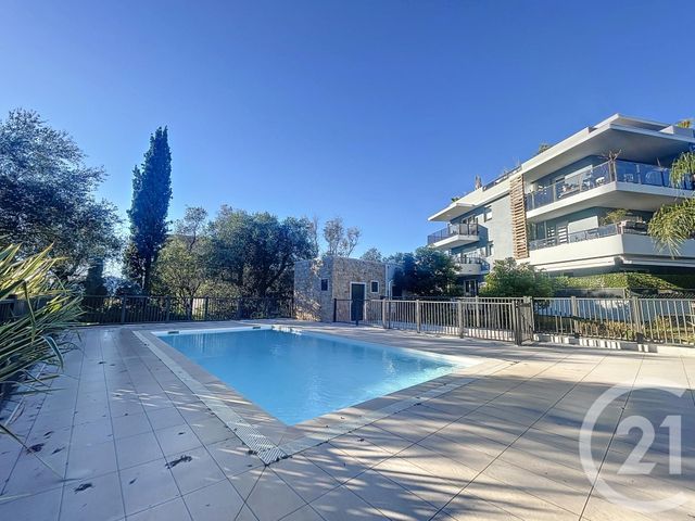Appartement F2 à louer - 2 pièces - 42.0 m2 - MOUGINS - 06 - PROVENCE-ALPES-COTE-D-AZUR - Century 21 Adhère Transactions