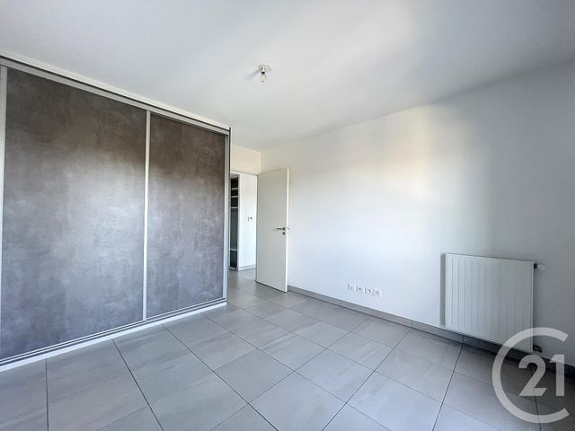 Appartement F2 à louer - 2 pièces - 42.0 m2 - MOUGINS - 06 - PROVENCE-ALPES-COTE-D-AZUR - Century 21 Adhère Transactions