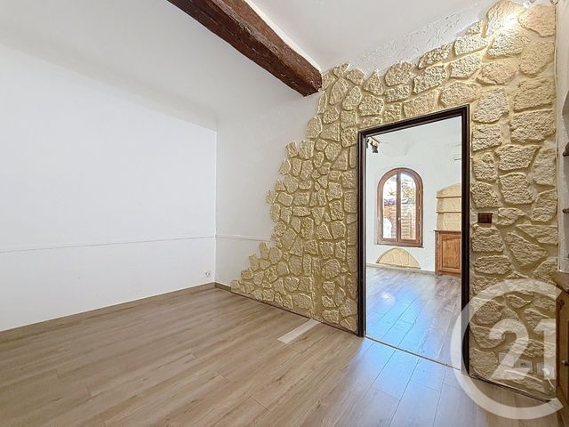 Appartement F2 à louer - 2 pièces - 42.42 m2 - GRASSE - 06 - PROVENCE-ALPES-COTE-D-AZUR - Century 21 Adhère Transactions