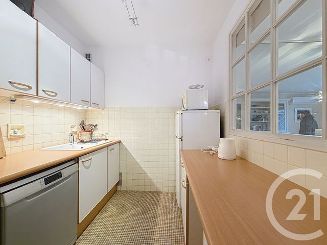 Appartement F2 bis à louer - 2 pièces - 64.75 m2 - CANNES - 06 - PROVENCE-ALPES-COTE-D-AZUR - Century 21 Adhère Transactions