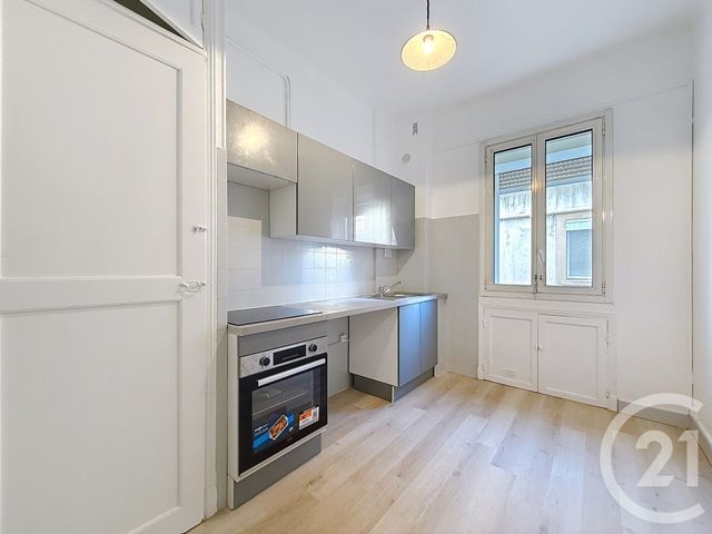 Appartement F2 à louer - 2 pièces - 53.83 m2 - CANNES - 06 - PROVENCE-ALPES-COTE-D-AZUR - Century 21 Adhère Transactions