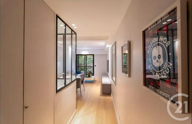 Appartement F2 à louer - 2 pièces - 40.0 m2 - CANNES - 06 - PROVENCE-ALPES-COTE-D-AZUR - Century 21 Adhère Transactions