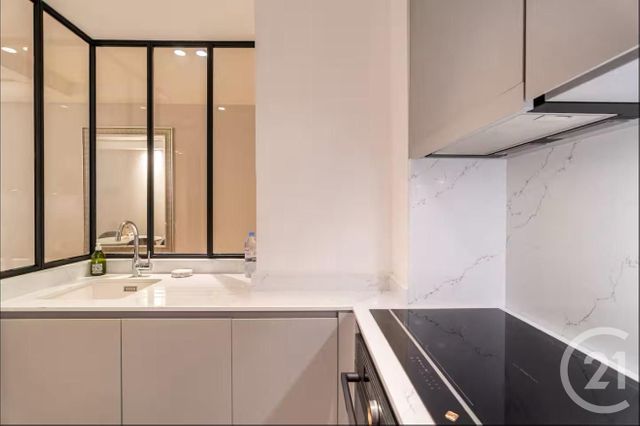Appartement F2 à louer - 2 pièces - 40.0 m2 - CANNES - 06 - PROVENCE-ALPES-COTE-D-AZUR - Century 21 Adhère Transactions