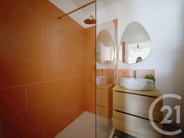 Appartement F2 à louer - 2 pièces - 29.44 m2 - MOUGINS - 06 - PROVENCE-ALPES-COTE-D-AZUR - Century 21 Adhère Transactions