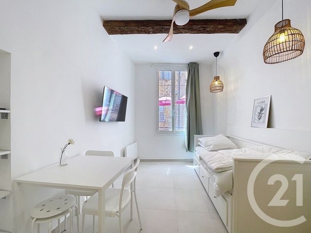 Appartement F1 à louer - 1 pièce - 20.43 m2 - GRASSE - 06 - PROVENCE-ALPES-COTE-D-AZUR - Century 21 Adhère Transactions