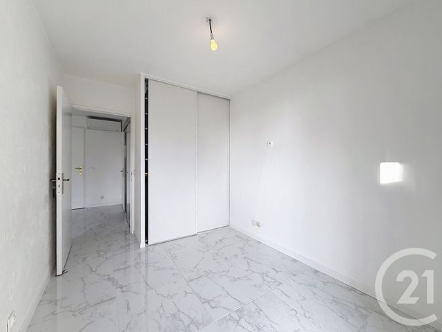 Appartement F2 à louer - 2 pièces - 34.0 m2 - MANDELIEU LA NAPOULE - 06 - PROVENCE-ALPES-COTE-D-AZUR - Century 21 Adhère Transactions