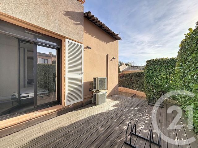 Appartement F3 à louer - 3 pièces - 62.12 m2 - MOUGINS - 06 - PROVENCE-ALPES-COTE-D-AZUR - Century 21 Adhère Transactions