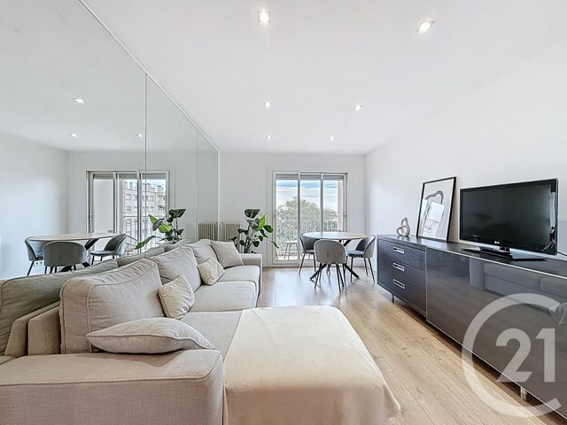 Appartement F3 à louer ANTIBES