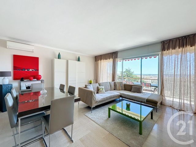 Appartement F3 à louer - 3 pièces - 87.4 m2 - CANNES - 06 - PROVENCE-ALPES-COTE-D-AZUR - Century 21 Adhère Transactions