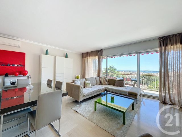 Appartement F3 à louer - 3 pièces - 87.4 m2 - CANNES - 06 - PROVENCE-ALPES-COTE-D-AZUR - Century 21 Adhère Transactions