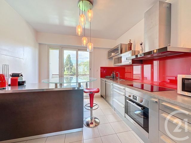 Appartement F3 à louer - 3 pièces - 87.4 m2 - CANNES - 06 - PROVENCE-ALPES-COTE-D-AZUR - Century 21 Adhère Transactions