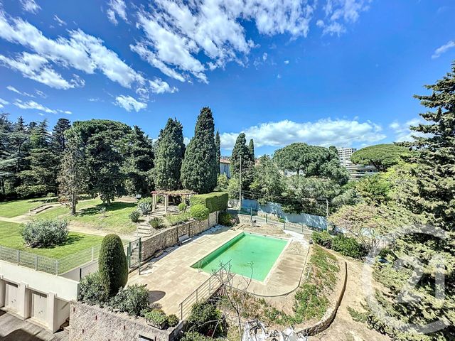 Appartement F3 à louer - 3 pièces - 87.4 m2 - CANNES - 06 - PROVENCE-ALPES-COTE-D-AZUR - Century 21 Adhère Transactions