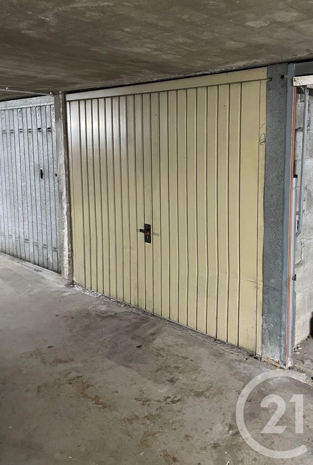 Appartement F3 à vendre - 3 pièces - 57.04 m2 - VALLAURIS - 06 - PROVENCE-ALPES-COTE-D-AZUR - Century 21 Adhère Transactions