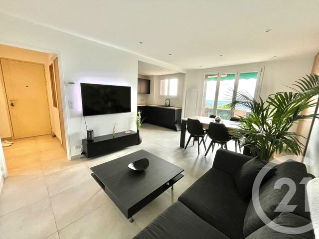 Appartement F4 à louer - 4 pièces - 69.38 m2 - GRASSE - 06 - PROVENCE-ALPES-COTE-D-AZUR - Century 21 Adhère Transactions