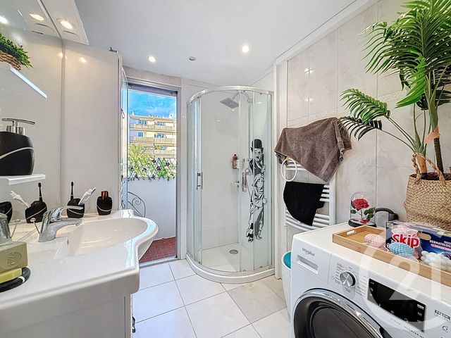 Appartement F3 à louer - 3 pièces - 62.72 m2 - CANNES LA BOCCA - 06 - PROVENCE-ALPES-COTE-D-AZUR - Century 21 Adhère Transactions