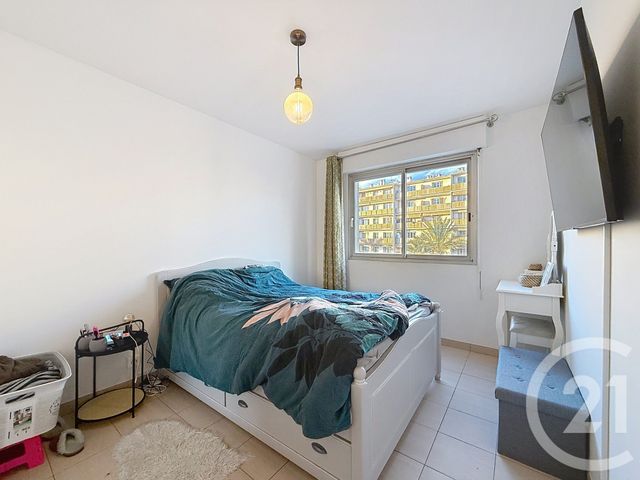 Appartement F3 à louer - 3 pièces - 62.72 m2 - CANNES LA BOCCA - 06 - PROVENCE-ALPES-COTE-D-AZUR - Century 21 Adhère Transactions