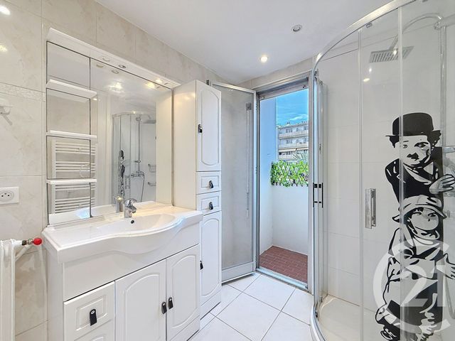 Appartement F3 à louer - 3 pièces - 62.72 m2 - CANNES LA BOCCA - 06 - PROVENCE-ALPES-COTE-D-AZUR - Century 21 Adhère Transactions