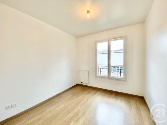 Appartement F4 à louer - 4 pièces - 80.8 m2 - ROQUEFORT LES PINS - 06 - PROVENCE-ALPES-COTE-D-AZUR - Century 21 Adhère Transactions