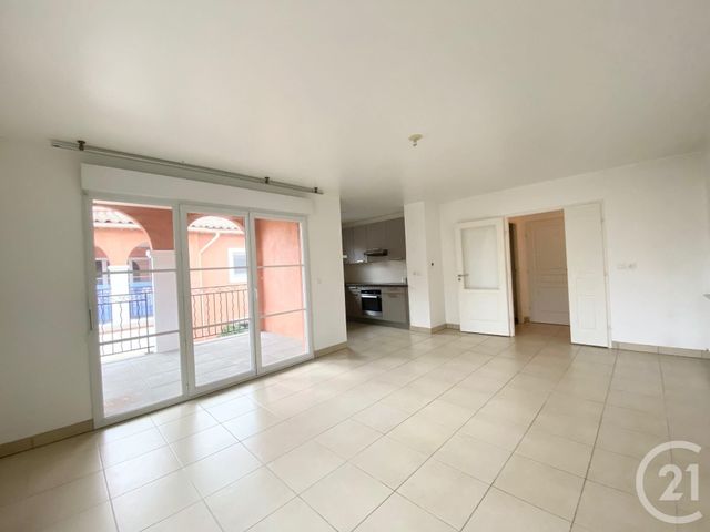 Appartement F4 à louer - 4 pièces - 80.8 m2 - ROQUEFORT LES PINS - 06 - PROVENCE-ALPES-COTE-D-AZUR - Century 21 Adhère Transactions