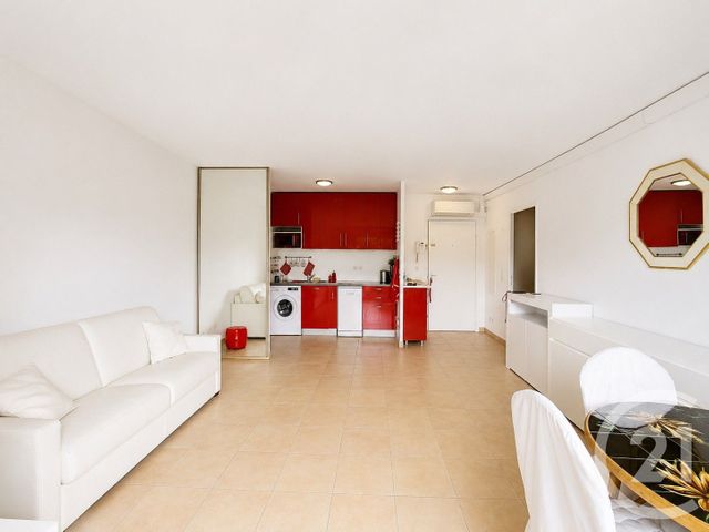 Appartement F3 à louer - 3 pièces - 62.28 m2 - MOUGINS - 06 - PROVENCE-ALPES-COTE-D-AZUR - Century 21 Adhère Transactions