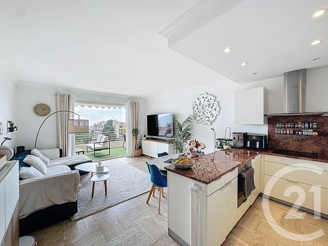 Appartement F3 à vendre - 3 pièces - 65.0 m2 - CANNES - 06 - PROVENCE-ALPES-COTE-D-AZUR - Century 21 Adhère Transactions