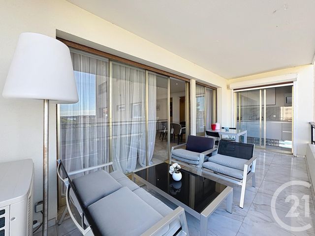 Appartement F3 à vendre - 3 pièces - 82.0 m2 - CANNES - 06 - PROVENCE-ALPES-COTE-D-AZUR - Century 21 Adhère Transactions