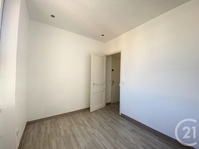 Appartement à louer - 2 pièces - 36.85 m2 - CANNES - 06 - PROVENCE-ALPES-COTE-D-AZUR - Century 21 Adhère Transactions