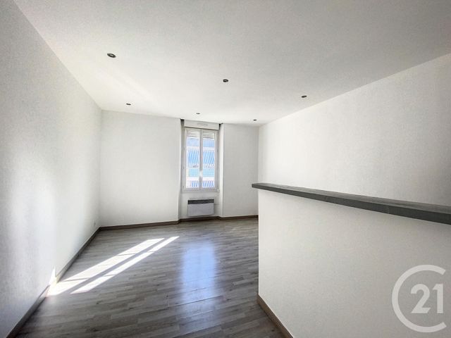 Appartement à louer - 2 pièces - 36.85 m2 - CANNES - 06 - PROVENCE-ALPES-COTE-D-AZUR - Century 21 Adhère Transactions