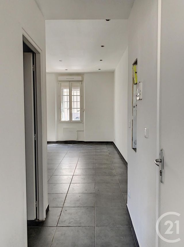 Appartement F2 à louer - 2 pièces - 33.74 m2 - CANNES - 06 - PROVENCE-ALPES-COTE-D-AZUR - Century 21 Adhère Transactions