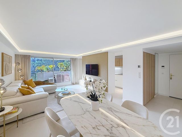 Appartement F3 à vendre - 3 pièces - 72.0 m2 - CANNES LA BOCCA - 06 - PROVENCE-ALPES-COTE-D-AZUR - Century 21 Adhère Transactions