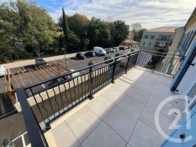 Appartement F3 à louer ROQUEFORT LES PINS