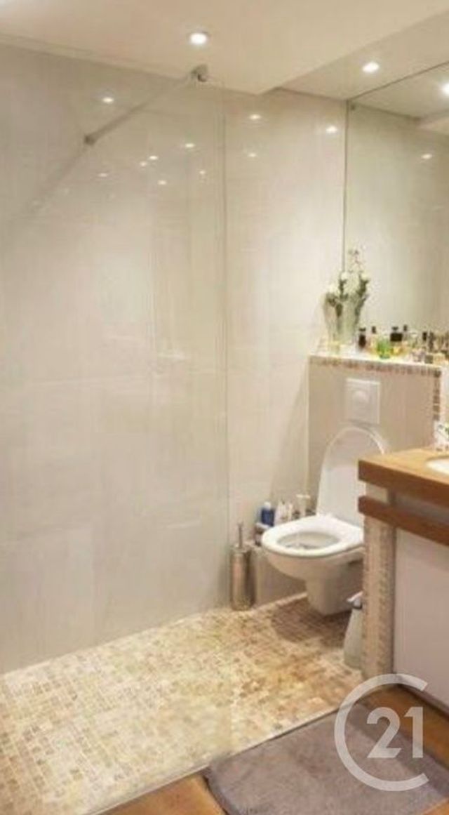 Appartement F4 à louer - 4 pièces - 123.45 m2 - CANNES - 06 - PROVENCE-ALPES-COTE-D-AZUR - Century 21 Adhère Transactions