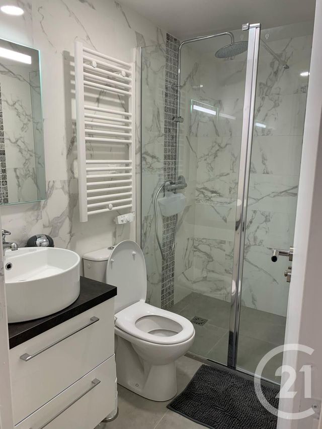 Appartement F4 à louer - 4 pièces - 123.45 m2 - CANNES - 06 - PROVENCE-ALPES-COTE-D-AZUR - Century 21 Adhère Transactions