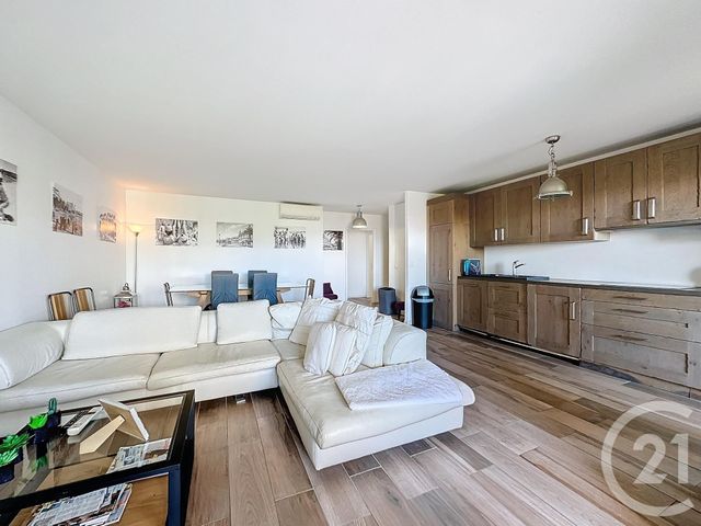 Appartement F4 à louer CANNES