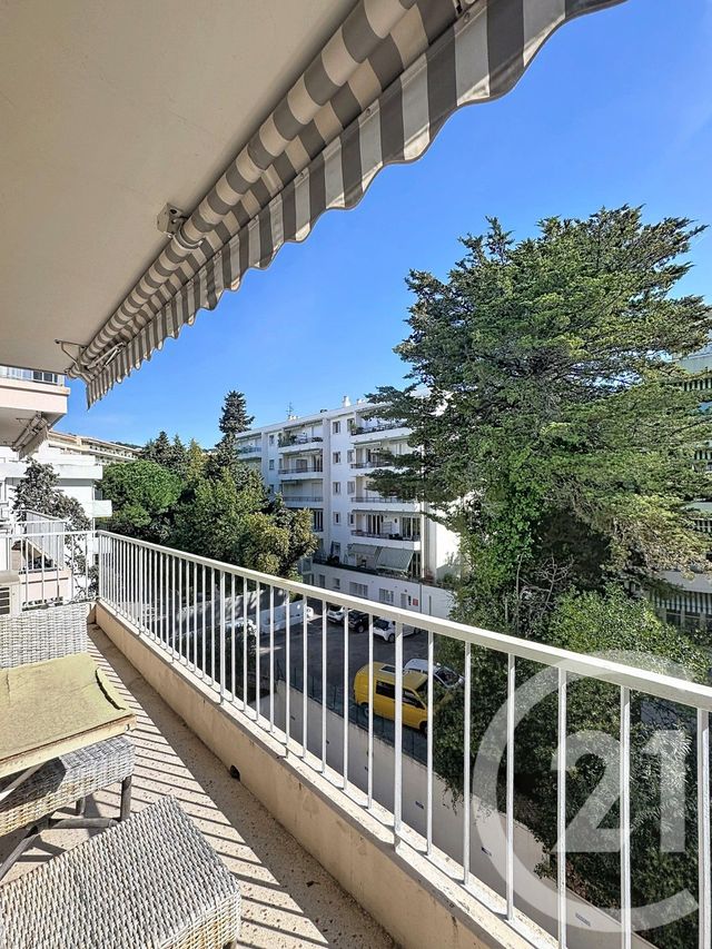 Appartement F5 à vendre - 5 pièces - 173.0 m2 - CANNES - 06 - PROVENCE-ALPES-COTE-D-AZUR - Century 21 Adhère Transactions
