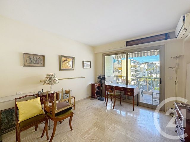 Appartement F5 à vendre - 5 pièces - 173.0 m2 - CANNES - 06 - PROVENCE-ALPES-COTE-D-AZUR - Century 21 Adhère Transactions