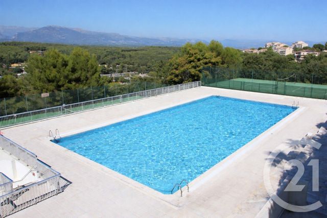 Appartement F2 à louer - 2 pièces - 47.0 m2 - MOUGINS - 06 - PROVENCE-ALPES-COTE-D-AZUR - Century 21 Adhère Transactions