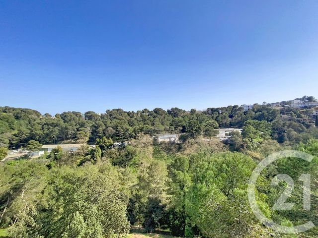 Appartement F2 à louer - 2 pièces - 47.0 m2 - MOUGINS - 06 - PROVENCE-ALPES-COTE-D-AZUR - Century 21 Adhère Transactions