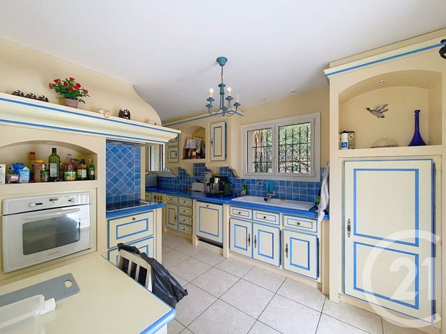 maison à louer - 4 pièces - 140.56 m2 - MOUGINS - 06 - PROVENCE-ALPES-COTE-D-AZUR - Century 21 Adhère Transactions