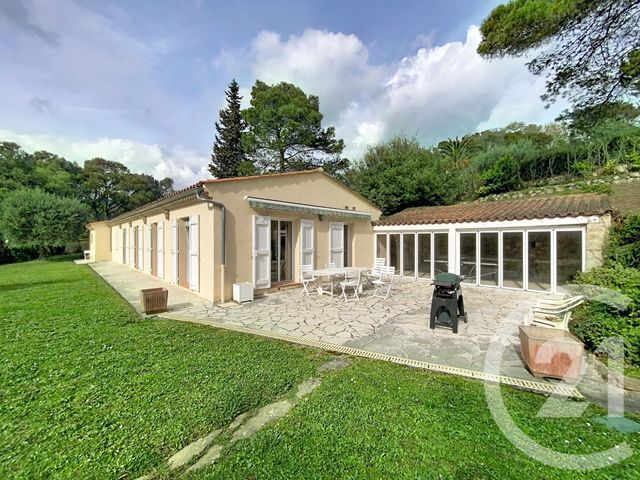 maison à louer - 4 pièces - 140.56 m2 - MOUGINS - 06 - PROVENCE-ALPES-COTE-D-AZUR - Century 21 Adhère Transactions