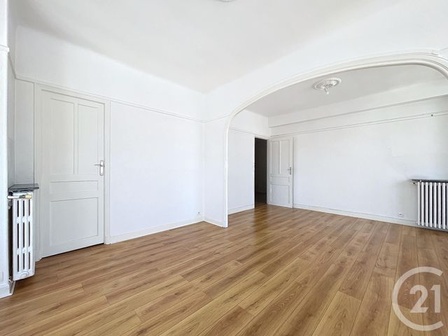 Appartement F2 à louer - 2 pièces - 69.35 m2 - CANNES - 06 - PROVENCE-ALPES-COTE-D-AZUR - Century 21 Adhère Transactions